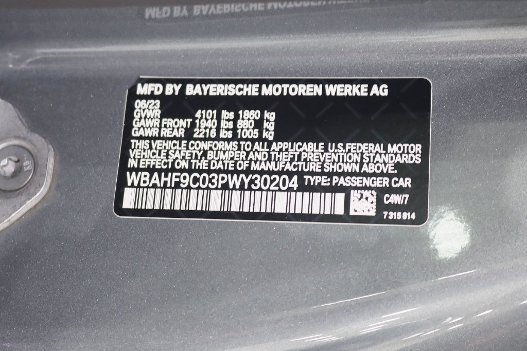 Used 2023 BMW Z4 M40i w/ Premium Package RWD image 37