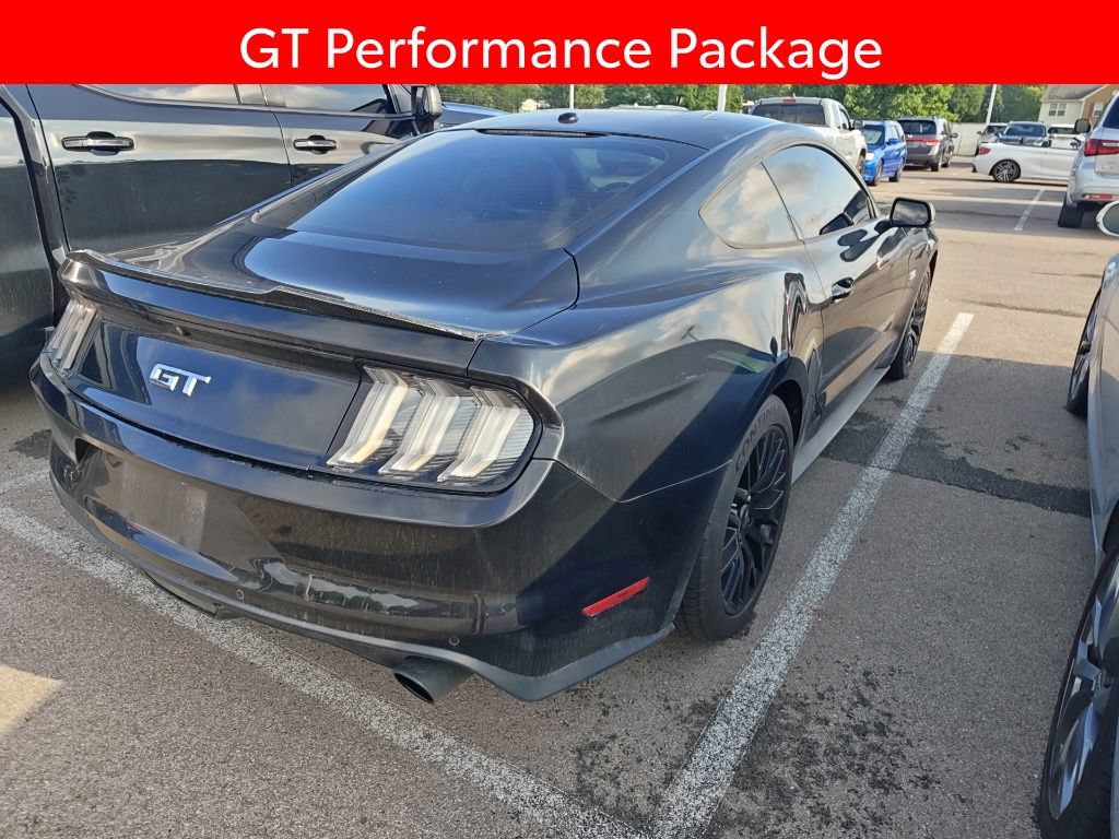 Used 2017 Ford Mustang GT Premium w/ GT Performance Package RWD image 4