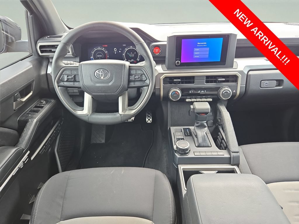 Used 2025 Toyota Tacoma TRD Sport AWD/4WD image 10