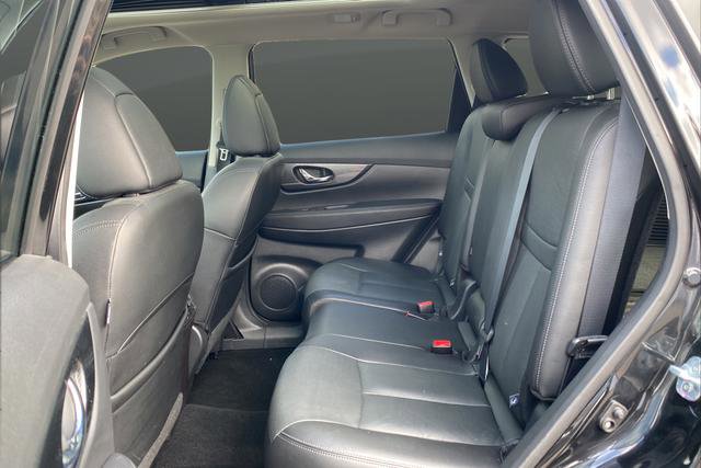 Used 2016 Nissan Rogue SL w/ SL Premium Package AWD/4WD image 23