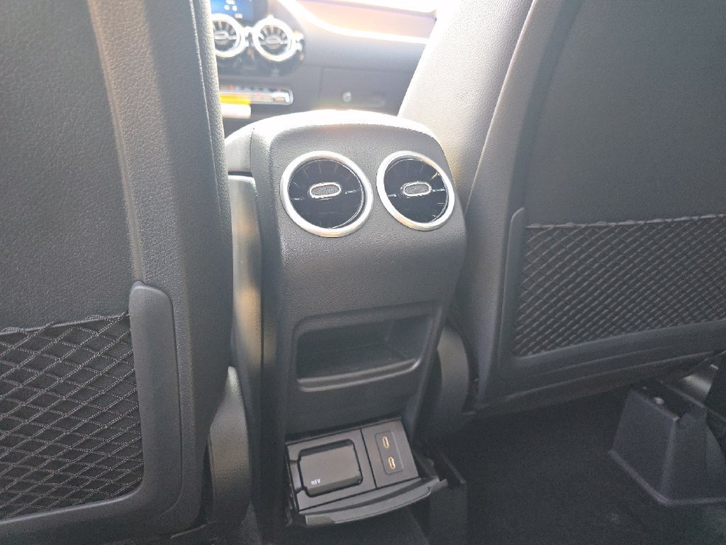 New 2026 Mercedes-Benz GLA 250 4MATIC image 26