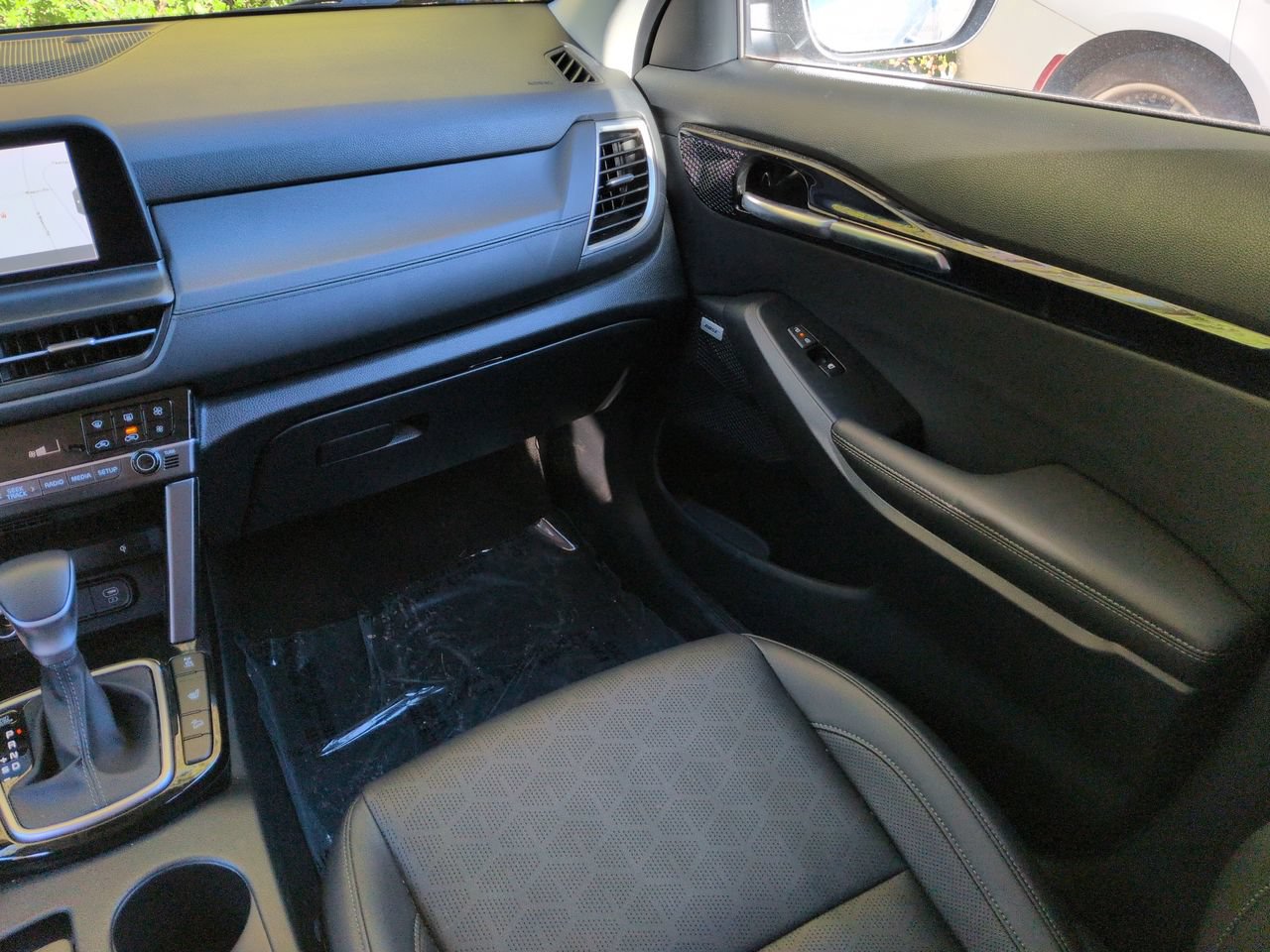 Used 2024 Kia Seltos SX AWD/4WD image 17