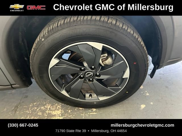 Used 2024 Nissan Rogue SV AWD/4WD image 12