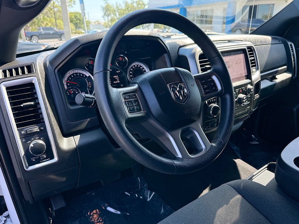 Used 2022 RAM 1500 Classic Warlock w/ Electronics Group AWD/4WD image 9