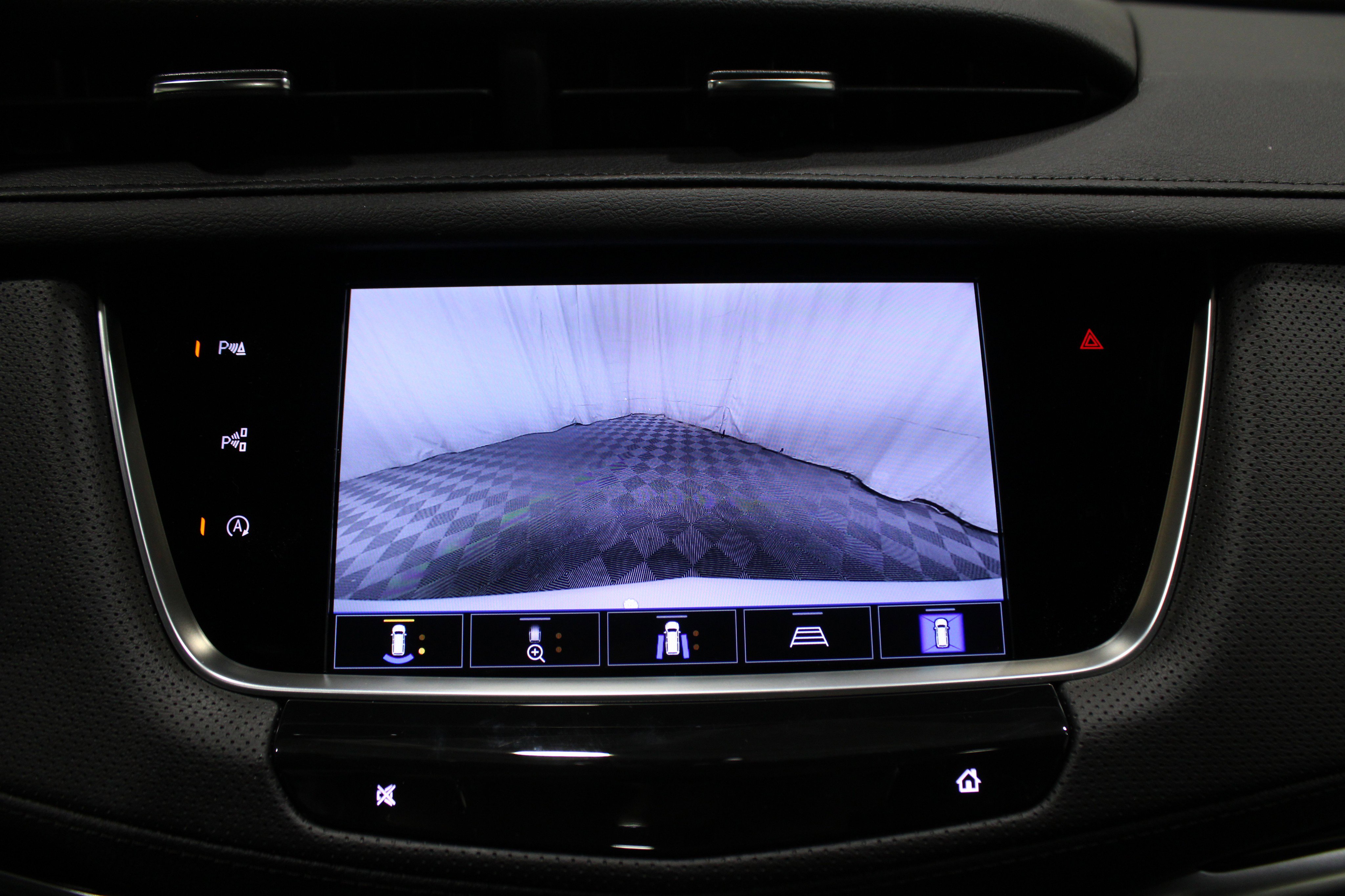 Certified 2024 Cadillac XT5 Premium Luxury w/ Technology Package image 23