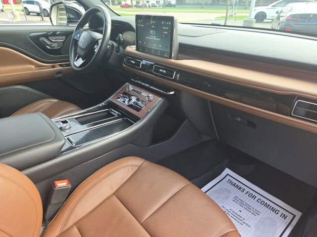 Certified 2023 Lincoln Aviator Reserve w/ Elements Package Plus image 27