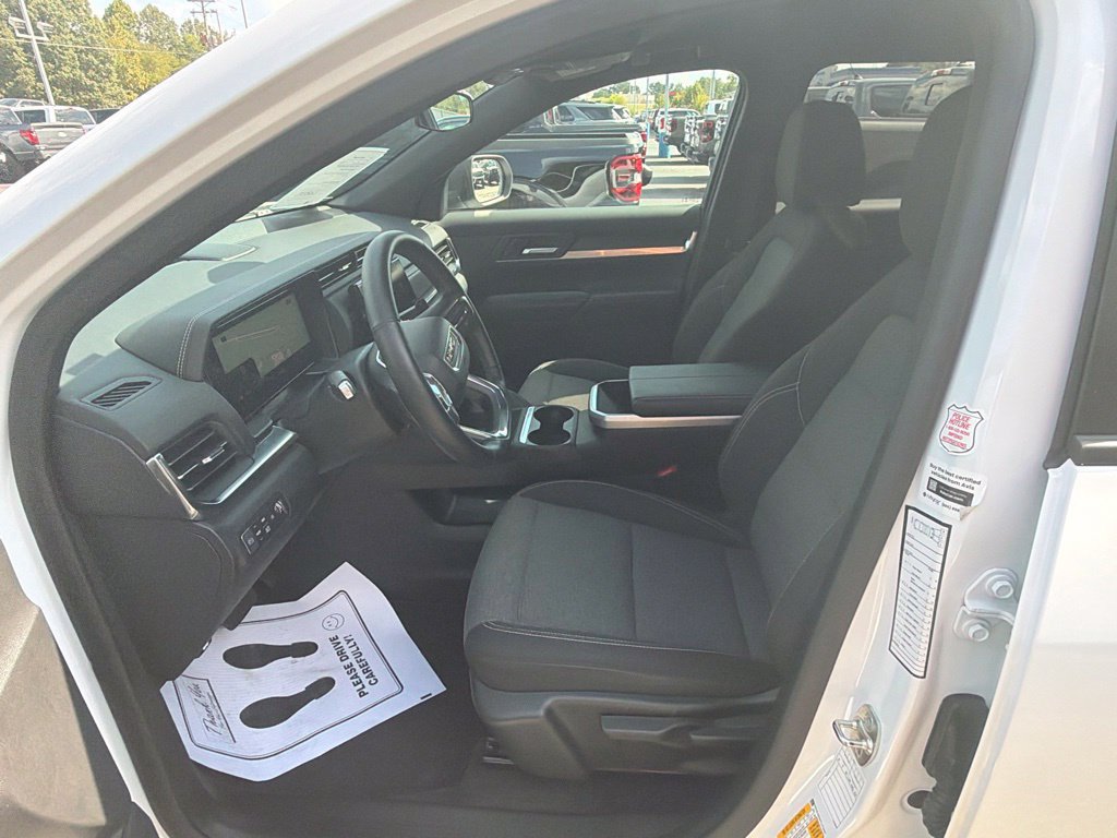 Used 2026 GMC Terrain Elevation AWD/4WD image 16
