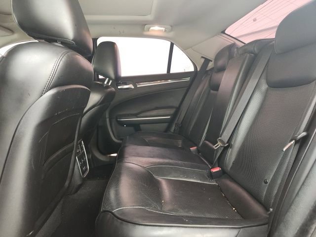 Used 2022 Chrysler 300 Touring L w/ Popular Equipment Group image 10