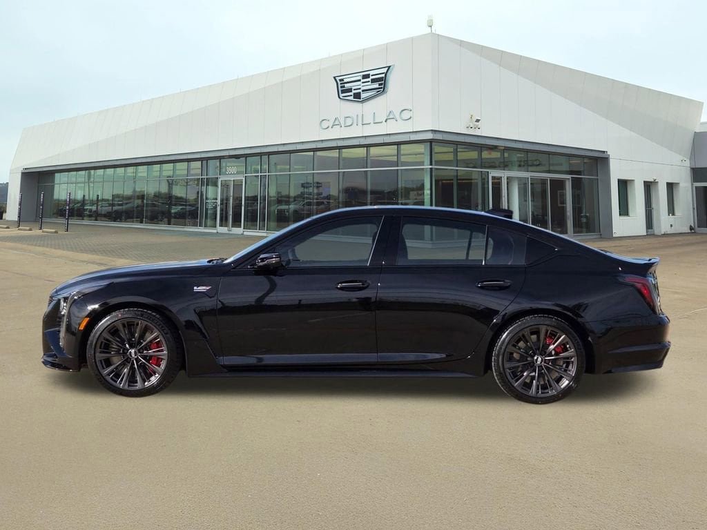 New 2026 Cadillac CT5 V Blackwing image 3