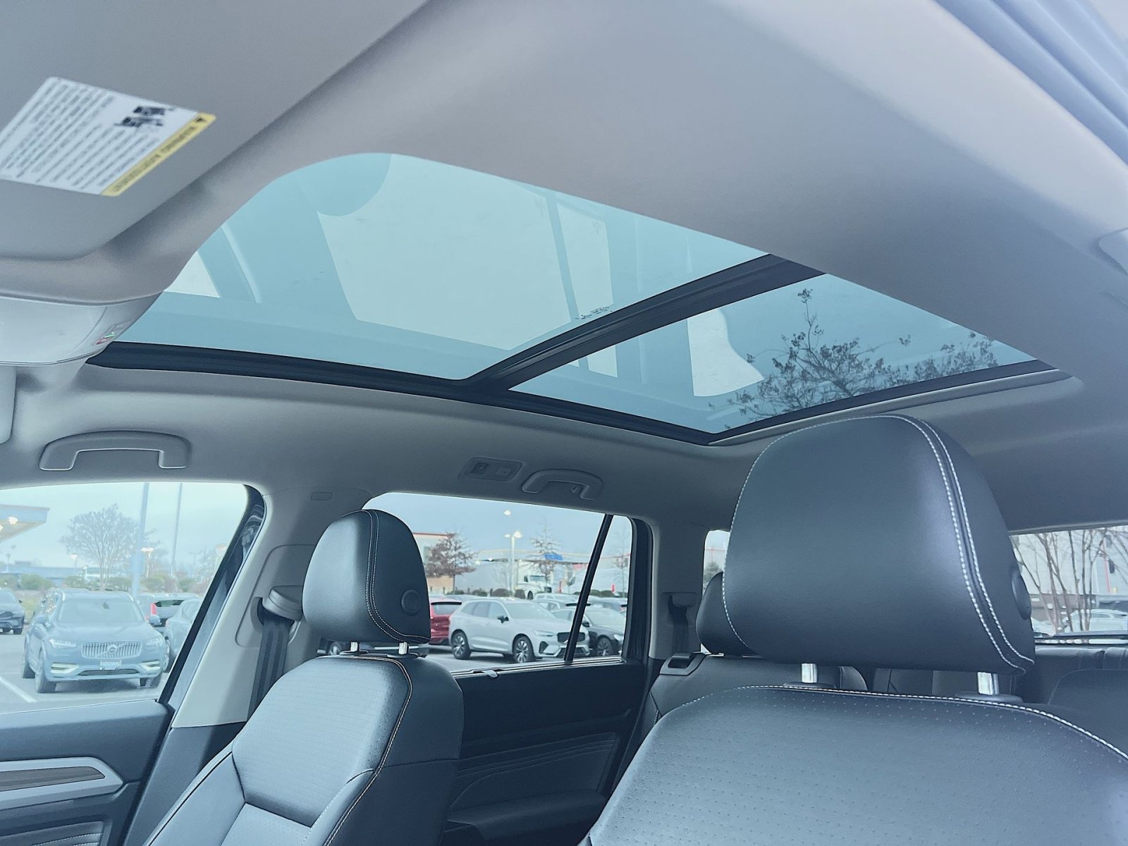 Used 2022 Volkswagen Atlas SEL image 24