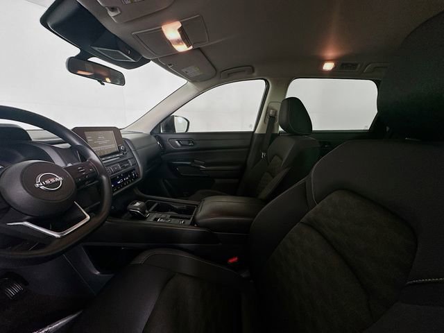 Used 2024 Nissan Pathfinder S FWD image 20