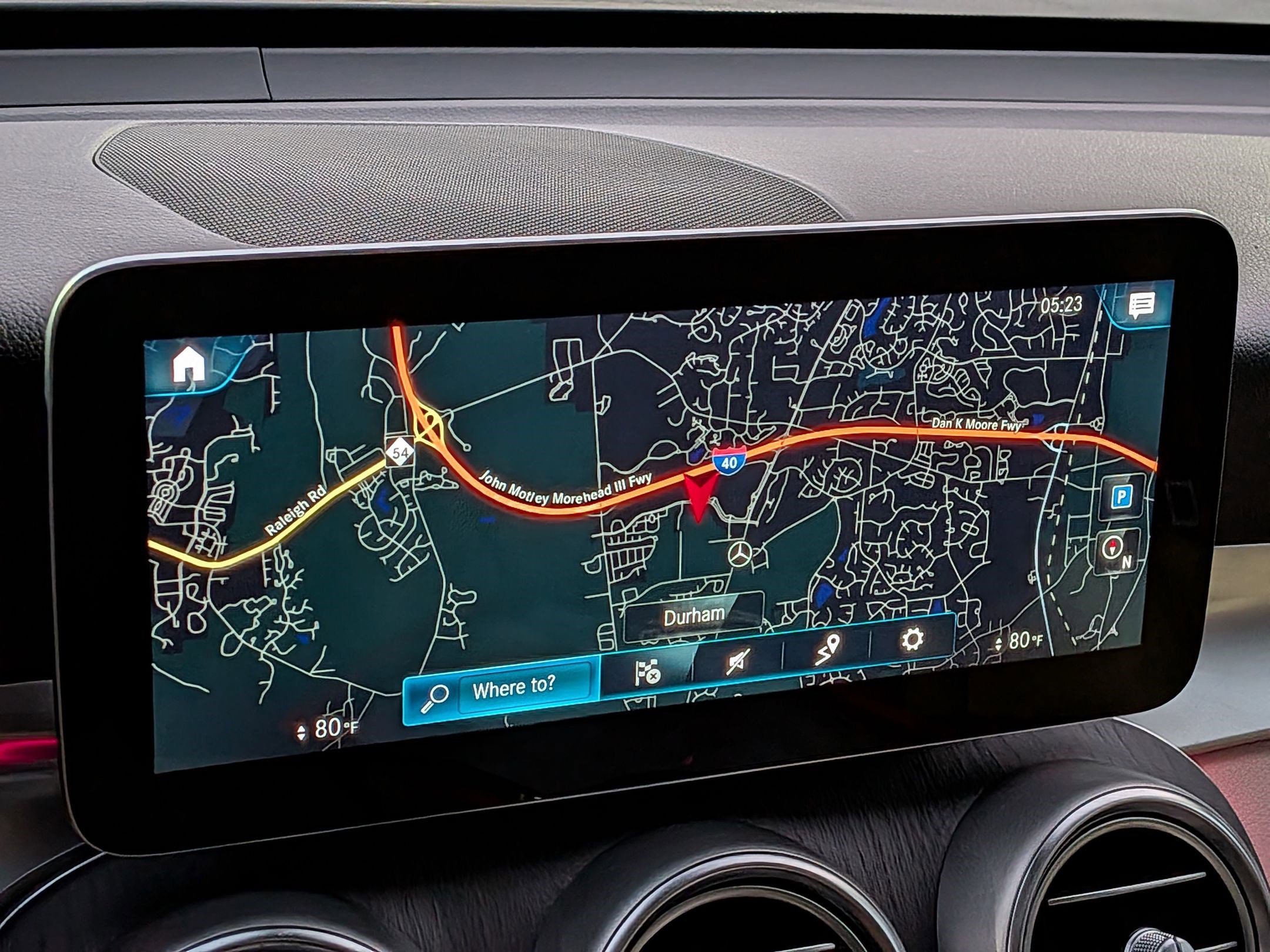 Used 2022 Mercedes-Benz GLC 300 4MATIC image 13