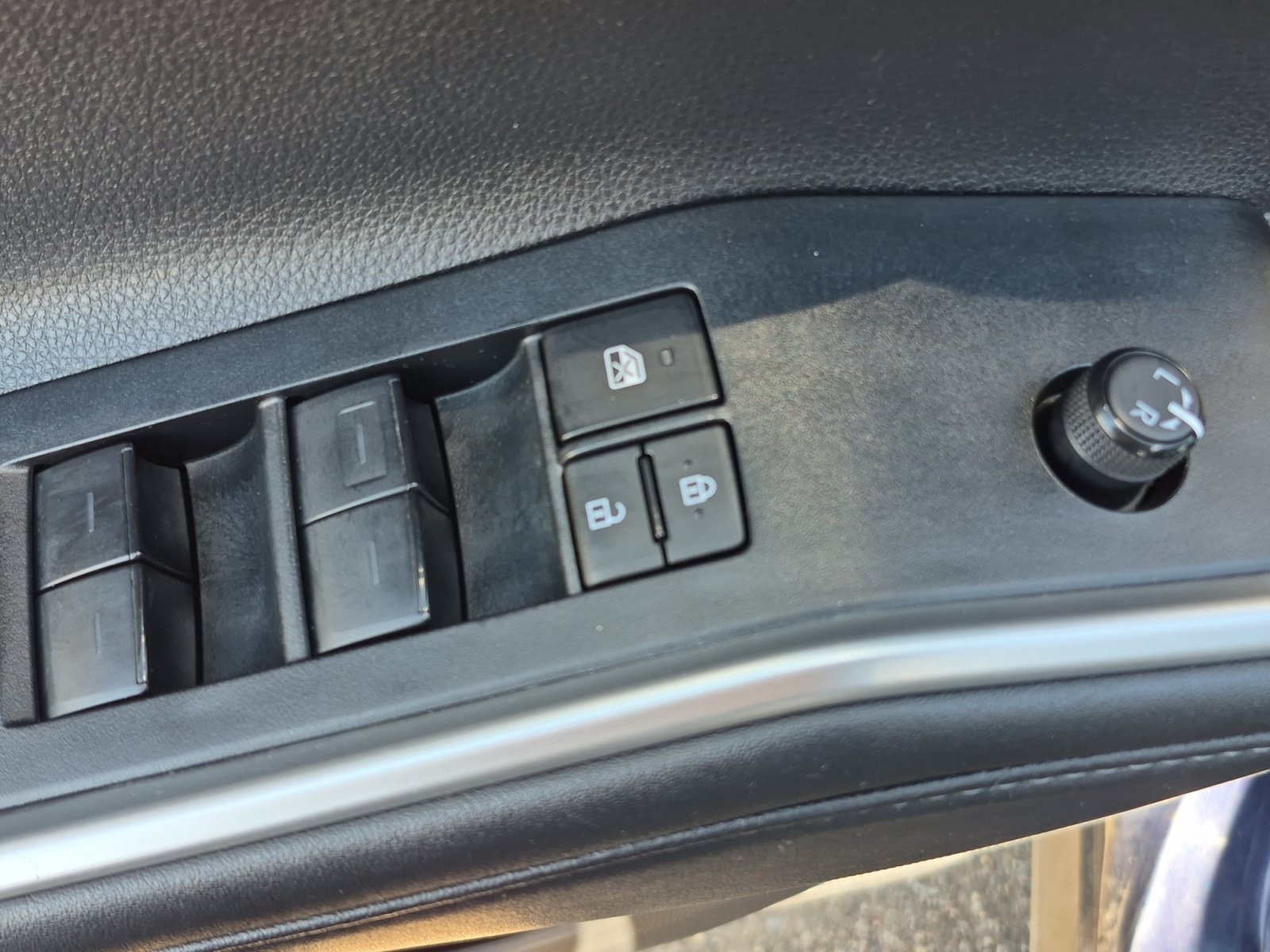 Used 2024 Toyota Highlander XSE AWD/4WD image 15