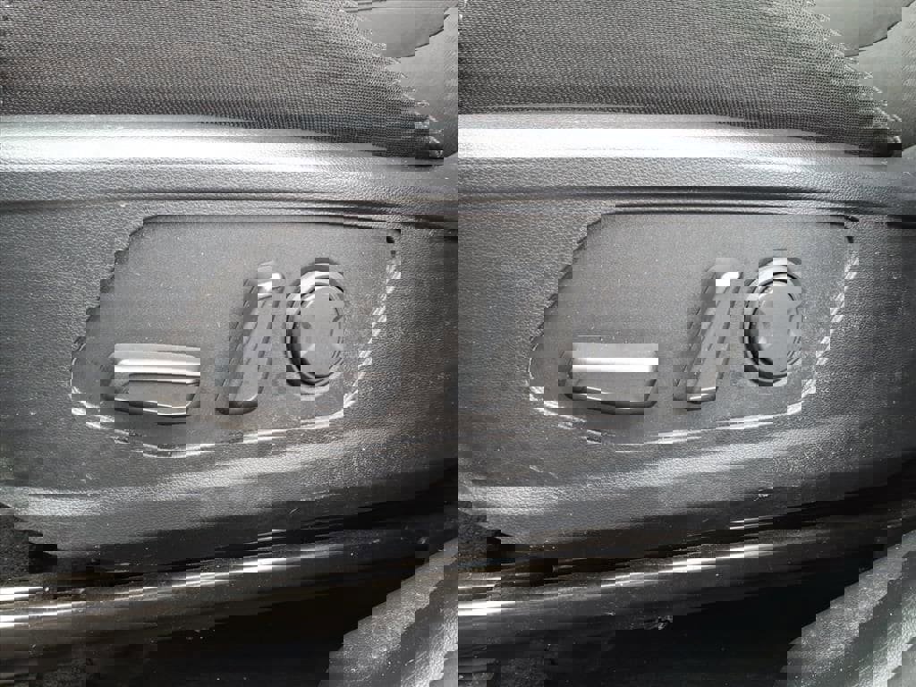 Certified 2025 Hyundai Tucson SEL image 4