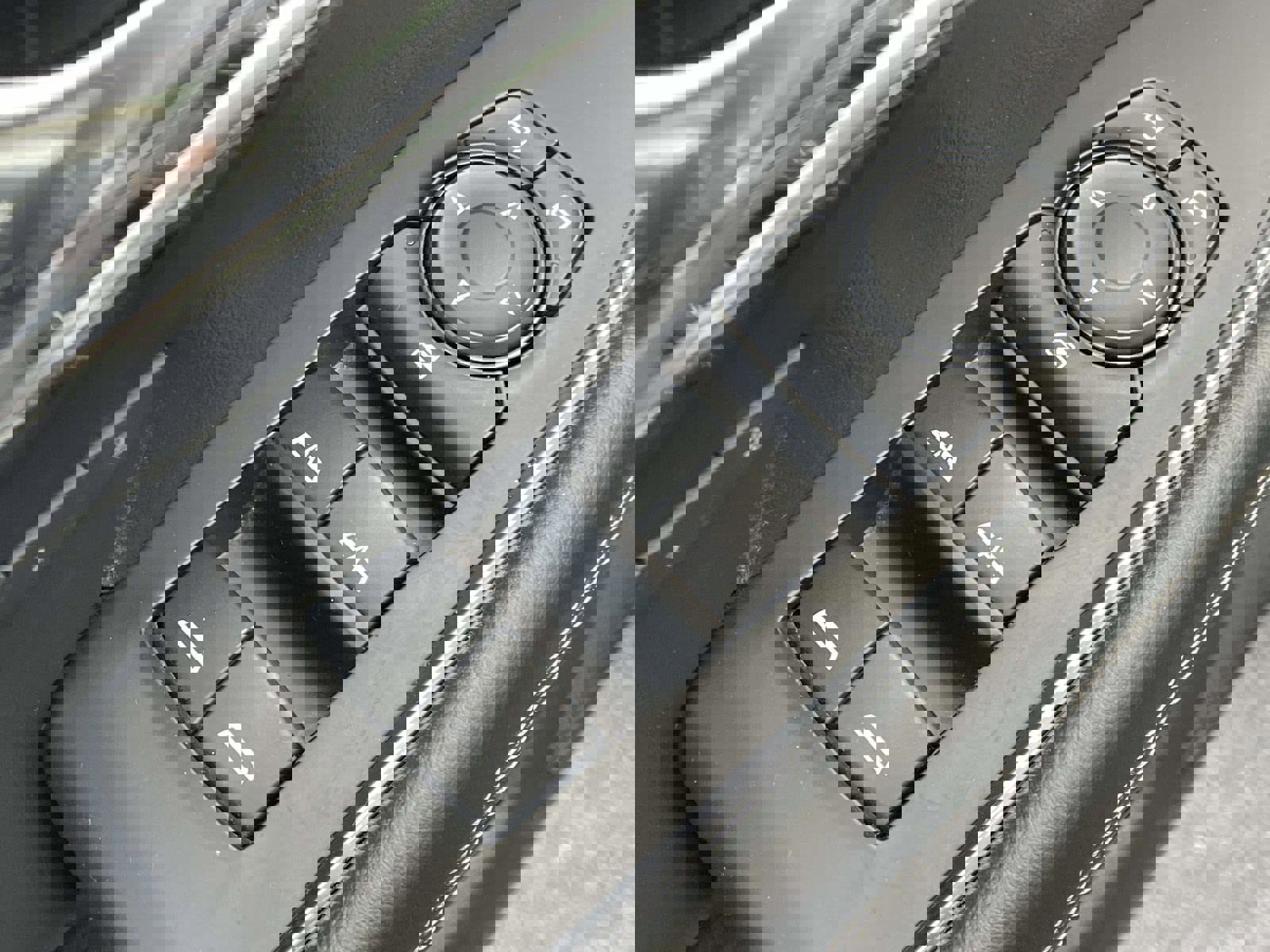 Used 2023 Buick Envision Essence w/ Sport Touring Package image 23