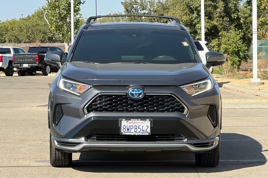 Certified 2021 Toyota RAV4 SE w/ Weather & Moonroof Package AWD/4WD image 11