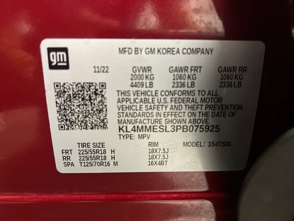 Used 2023 Buick Encore GX Select AWD/4WD image 28