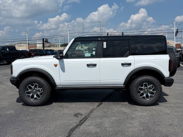 New 2025 Ford Bronco Badlands video 2