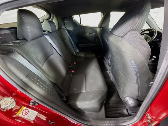Used 2019 Toyota C-HR LE FWD image 25