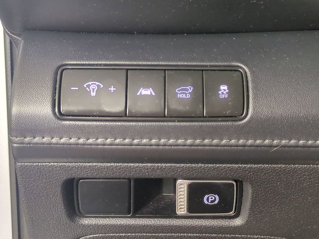 Certified 2022 Hyundai Santa Fe SEL Premium image 30