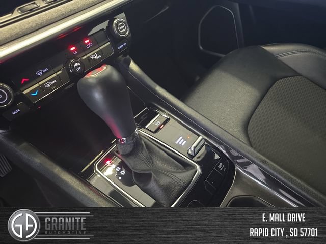 Used 2024 Jeep Compass Latitude AWD/4WD image 24