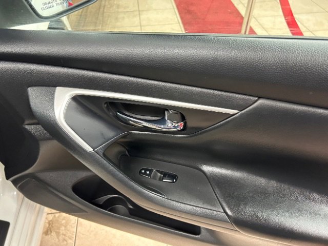 Used 2018 Nissan Altima 2.5 S FWD image 9