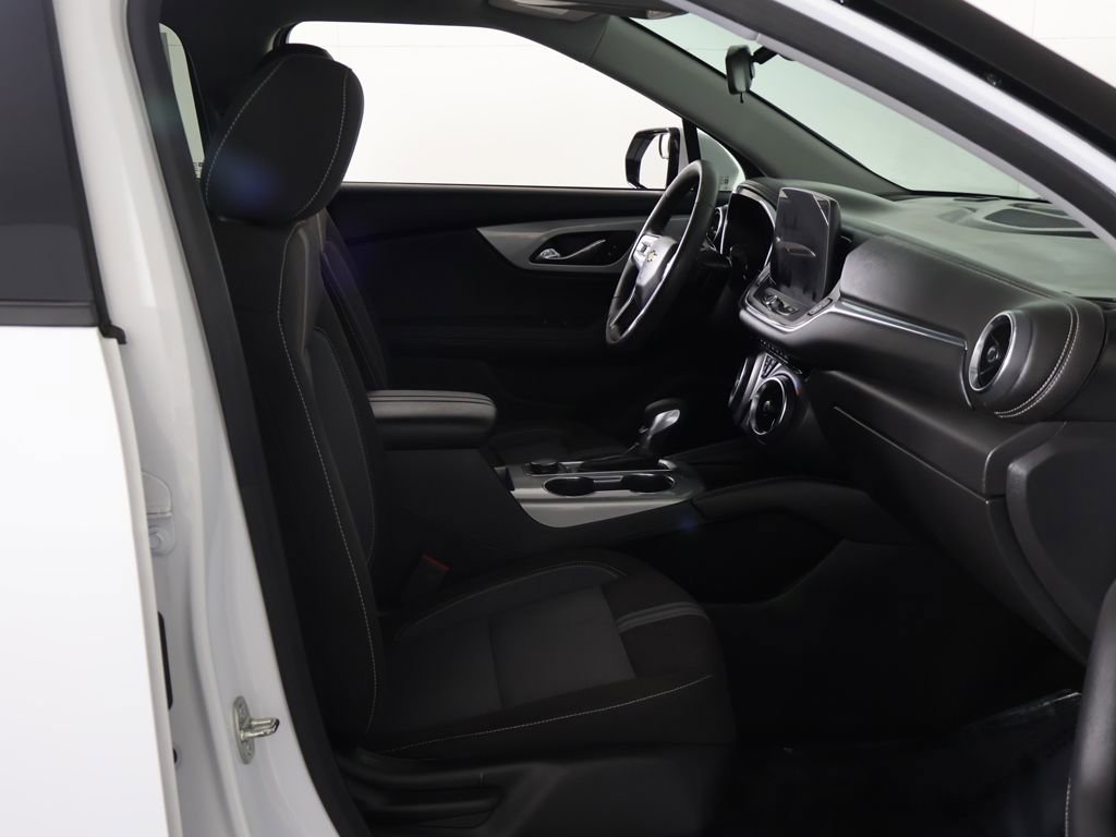 Used 2023 Chevrolet Blazer LT image 22