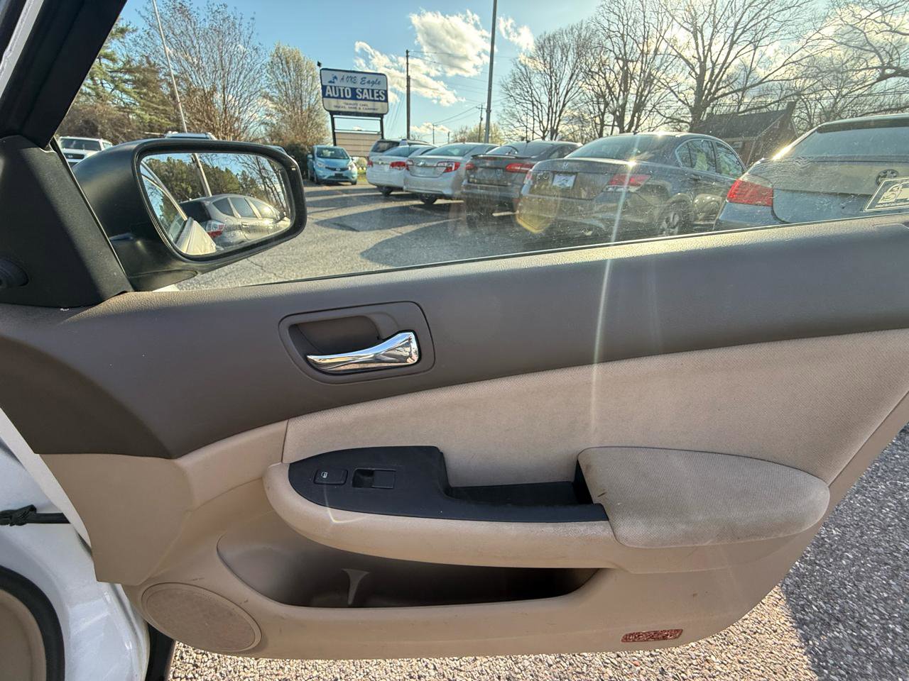 Used 2006 Honda Accord VP image 22