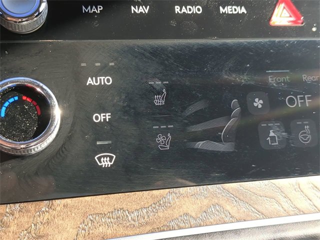 Used 2025 Genesis GV80 3.5T Prestige image 23