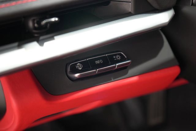 Used 2024 Chevrolet Corvette Stingray Premium Cpe w/ Z51 Performance Package image 17