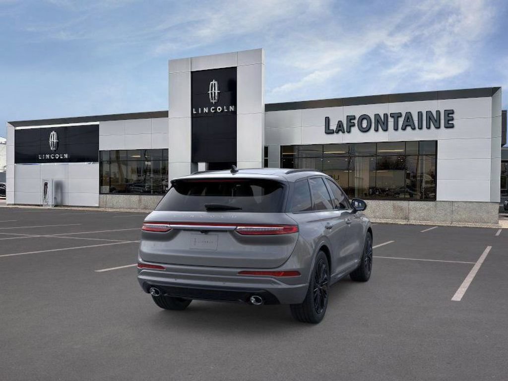 New 2025 Lincoln Corsair Reserve w/ Jet Appearance Package AWD/4WD image 8