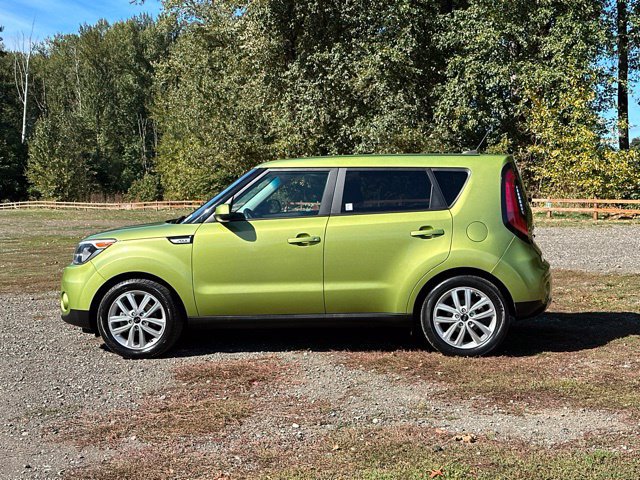 Used 2018 Kia Soul + FWD image 6
