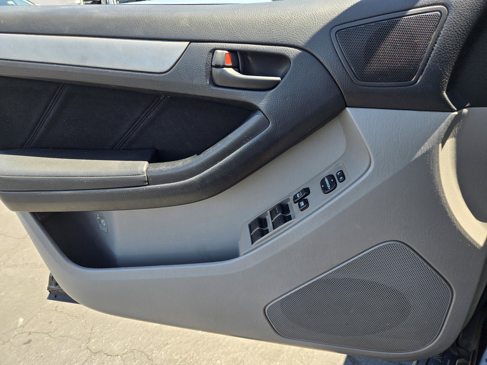 Used 2006 Toyota 4Runner SR5 RWD image 23