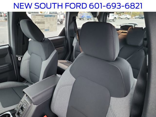 New 2025 Ford Bronco 4-Door AWD/4WD image 19