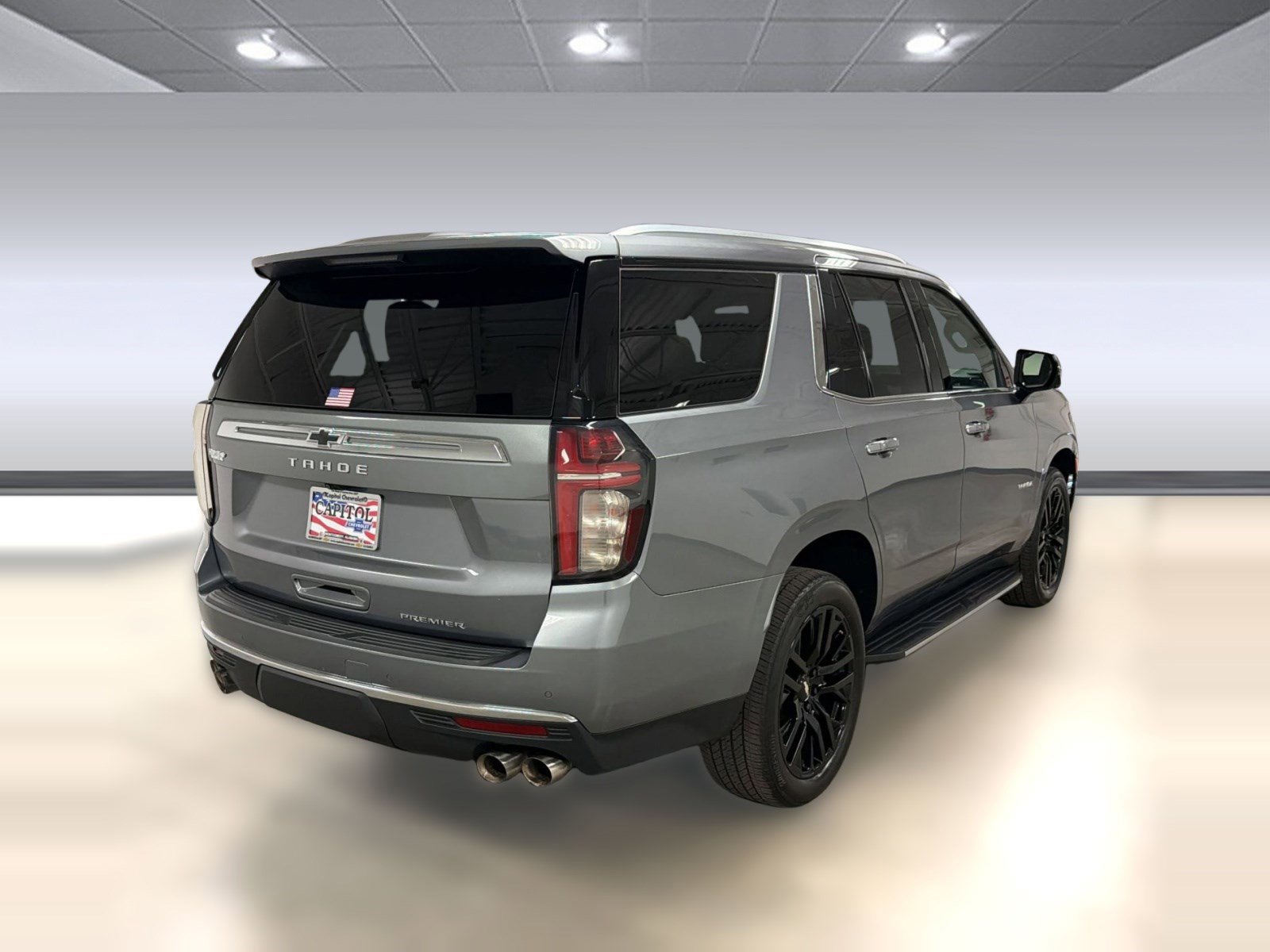 Used 2021 Chevrolet Tahoe Premier w/ Premium Package AWD/4WD image 8