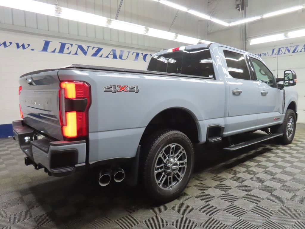 Used 2025 Ford F350 Platinum w/ Platinum Plus Package AWD/4WD image 5