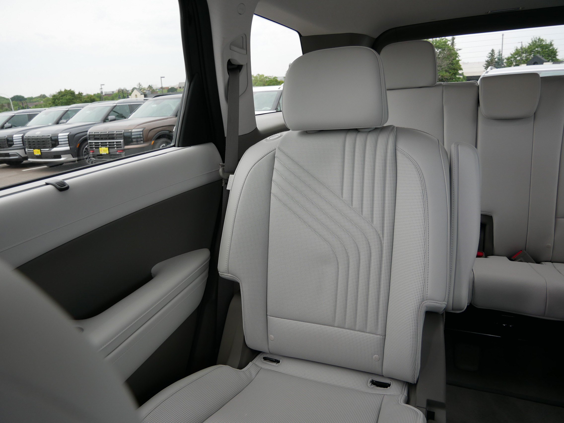 Certified 2026 Hyundai Palisade SEL AWD/4WD image 12