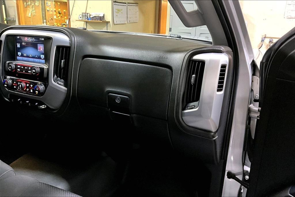 Used 2016 GMC Sierra 1500 SLE w/ SLE Value Package AWD/4WD image 30