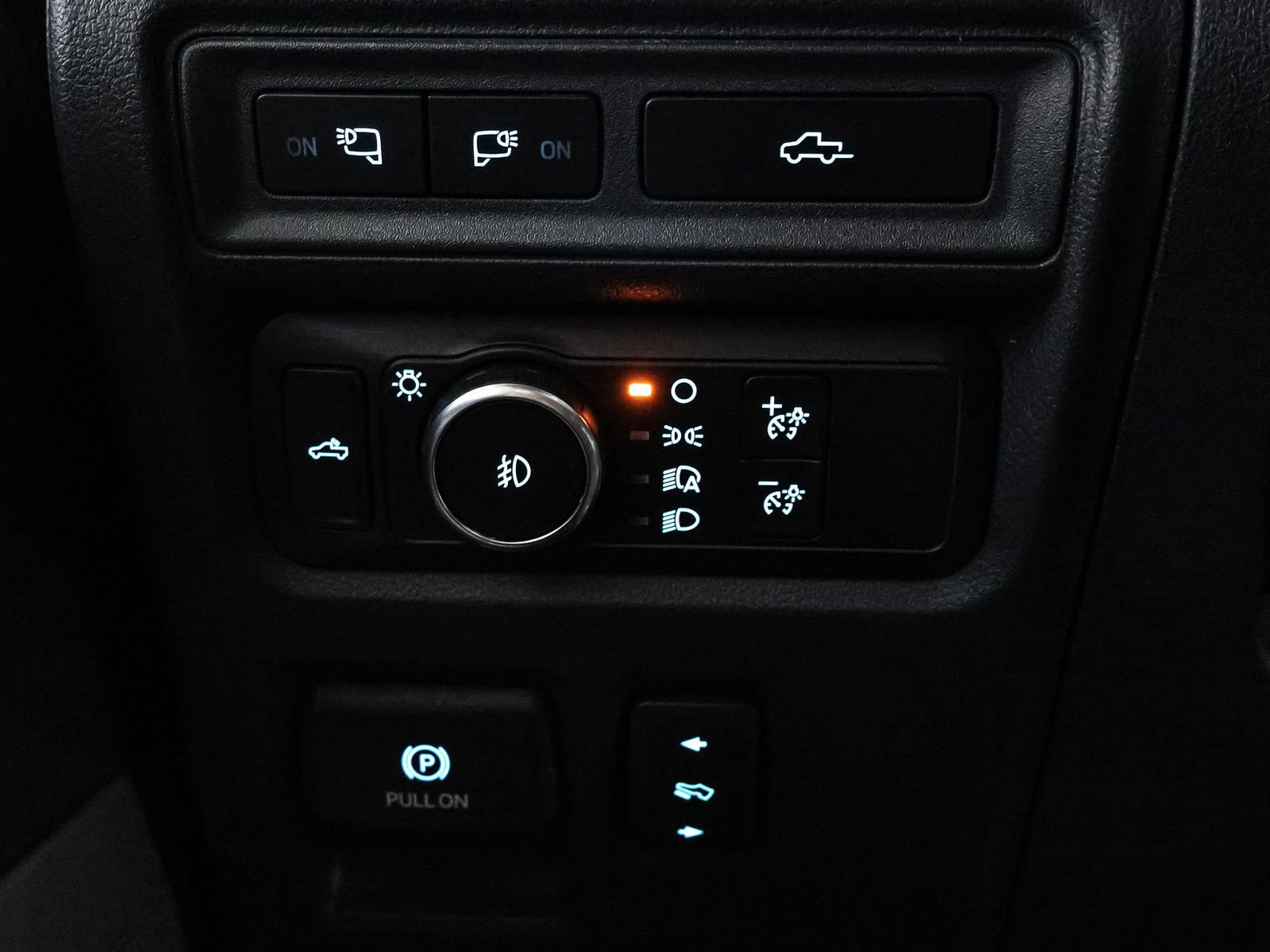 Certified 2021 Ford F150 Lariat image 29