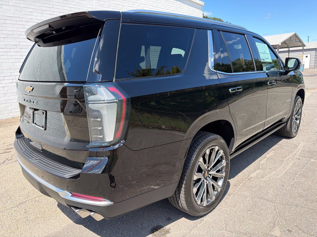 New 2026 Chevrolet Tahoe High Country AWD/4WD image 2
