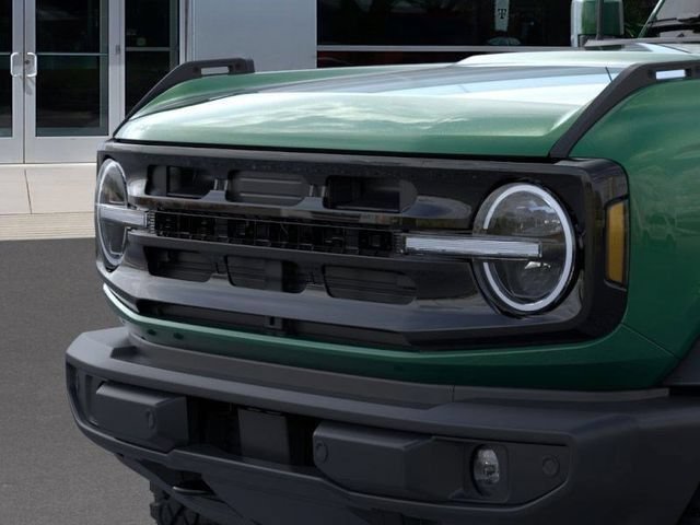 New 2025 Ford Bronco Outer Banks w/ Sasquatch Package AWD/4WD image 19