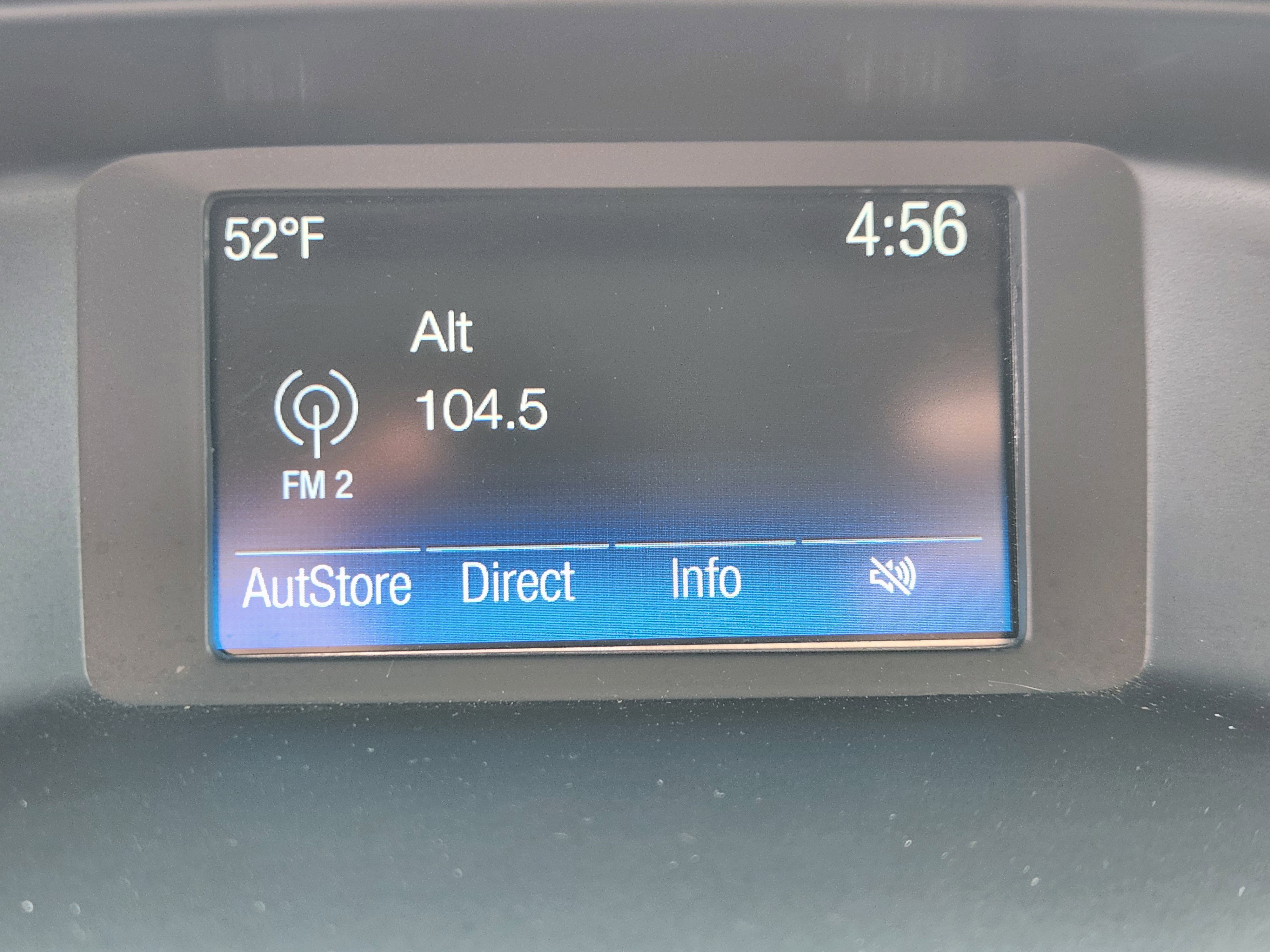 Used 2017 Ford Focus SE image 11