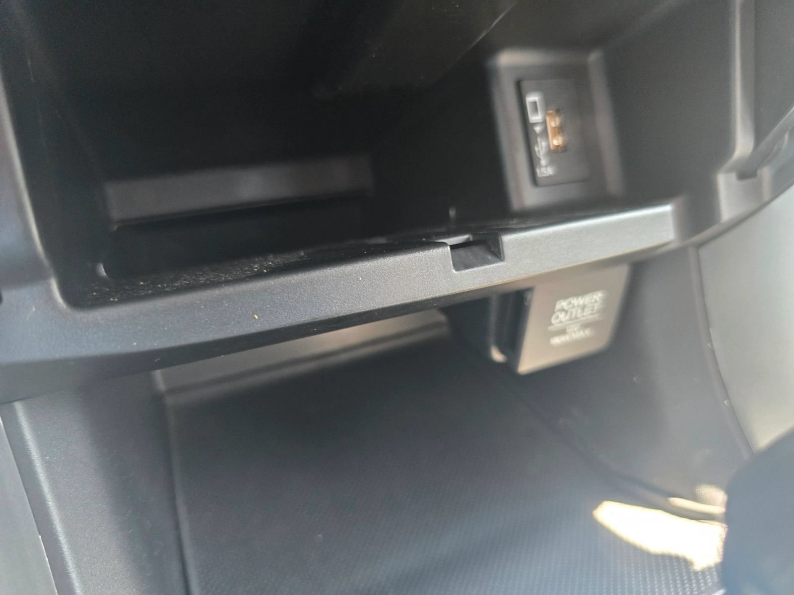 Used 2016 Honda Accord EX image 17