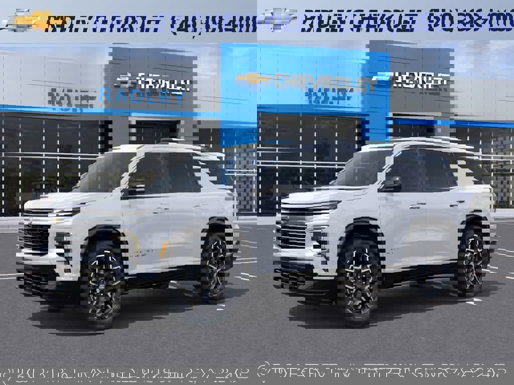 New 2026 Chevrolet Traverse High Country w/ LPO, Floor Liner Package image 2