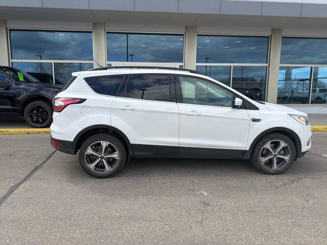 Used 2018 Ford Escape SEL AWD/4WD image 9