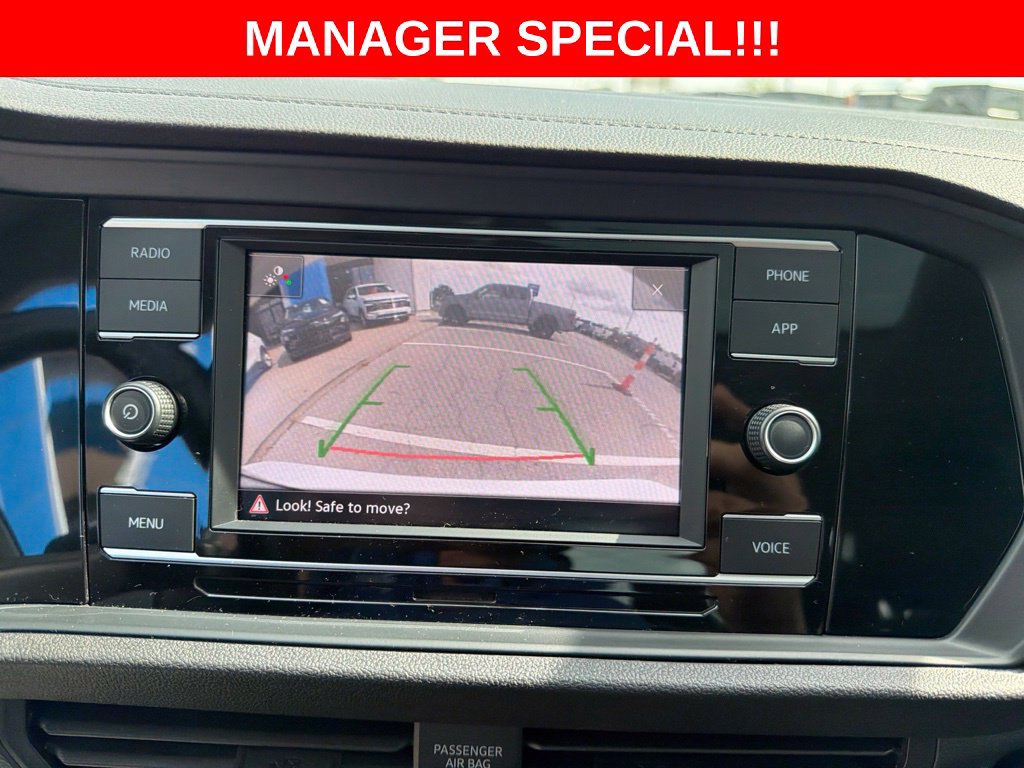 Used 2023 Volkswagen Jetta SE FWD image 24