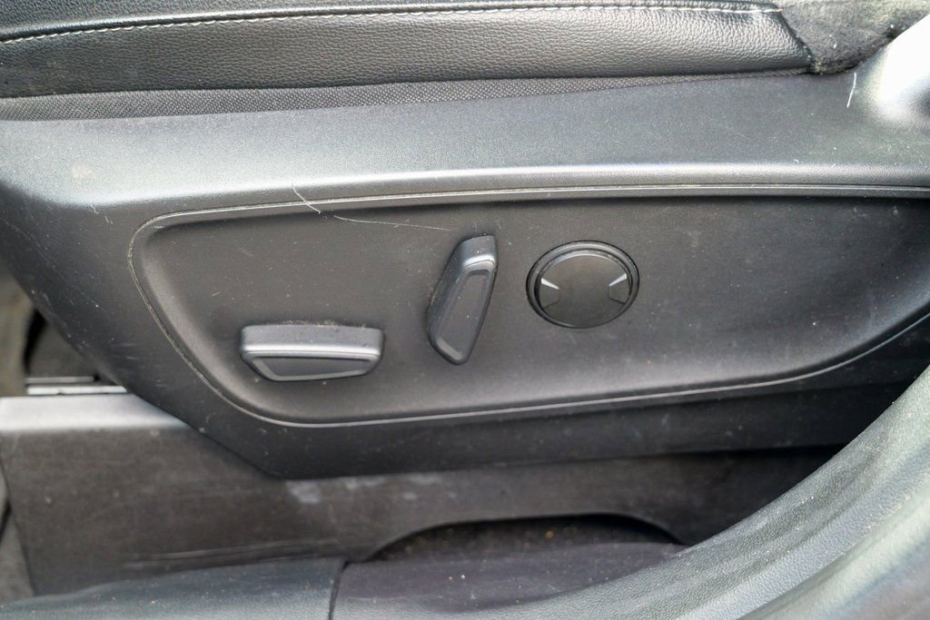 Used 2022 Ford Escape SEL w/ Technology Package image 23