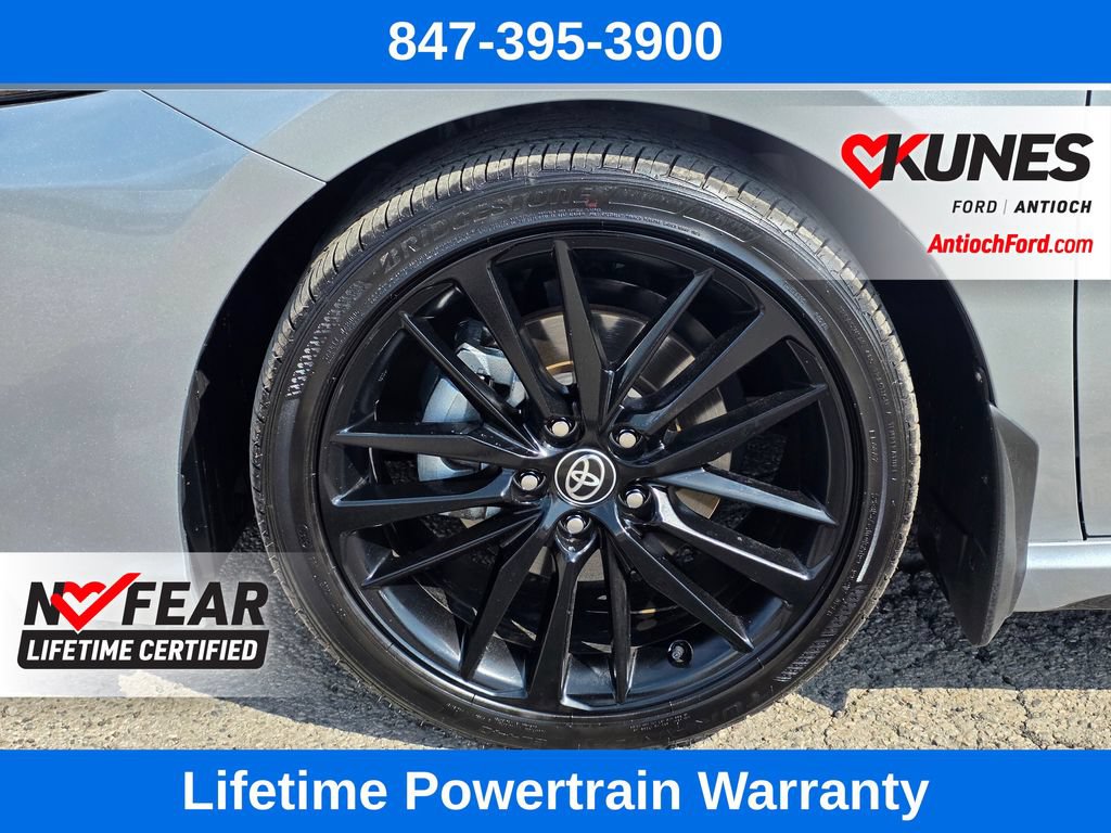 Used 2021 Toyota Camry XSE w/ Navigation Package FWD image 9
