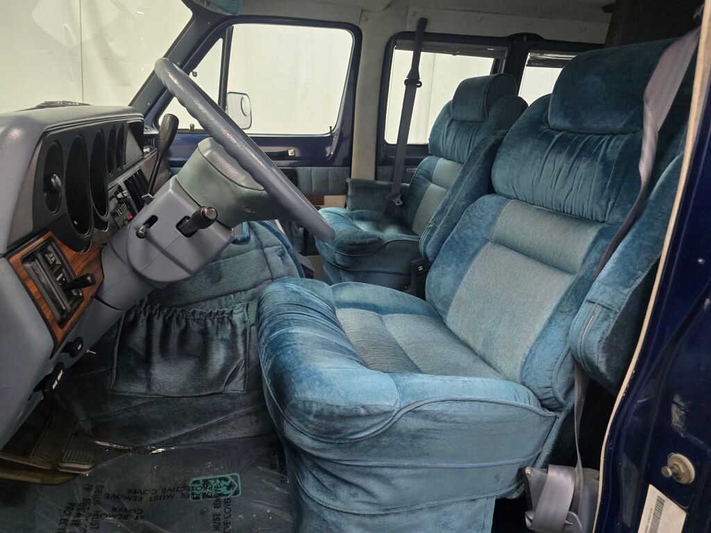 Used 1991 Dodge B2500 image 85