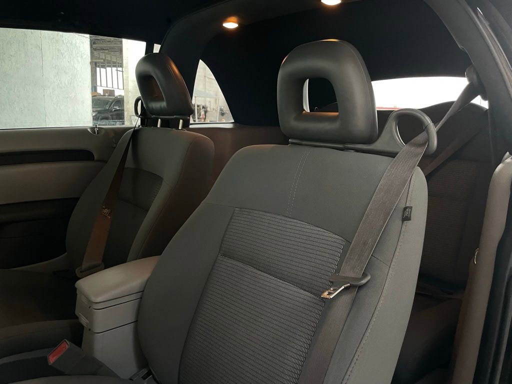 Used 2007 Chrysler PT Cruiser Convertible w/ Spring Special Group image 20